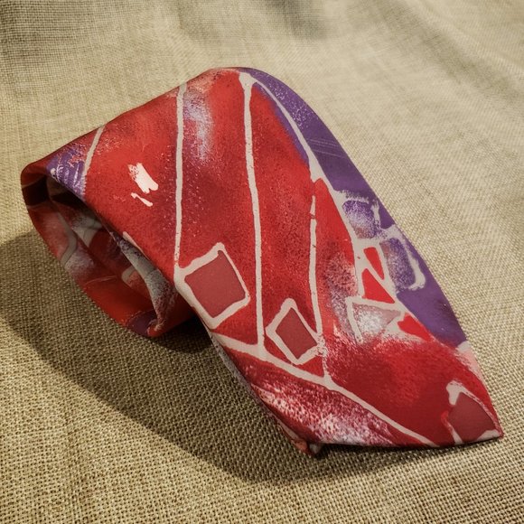 Van Heusen Abstract Necktie 57" x 3.75" - Picture 1 of 6